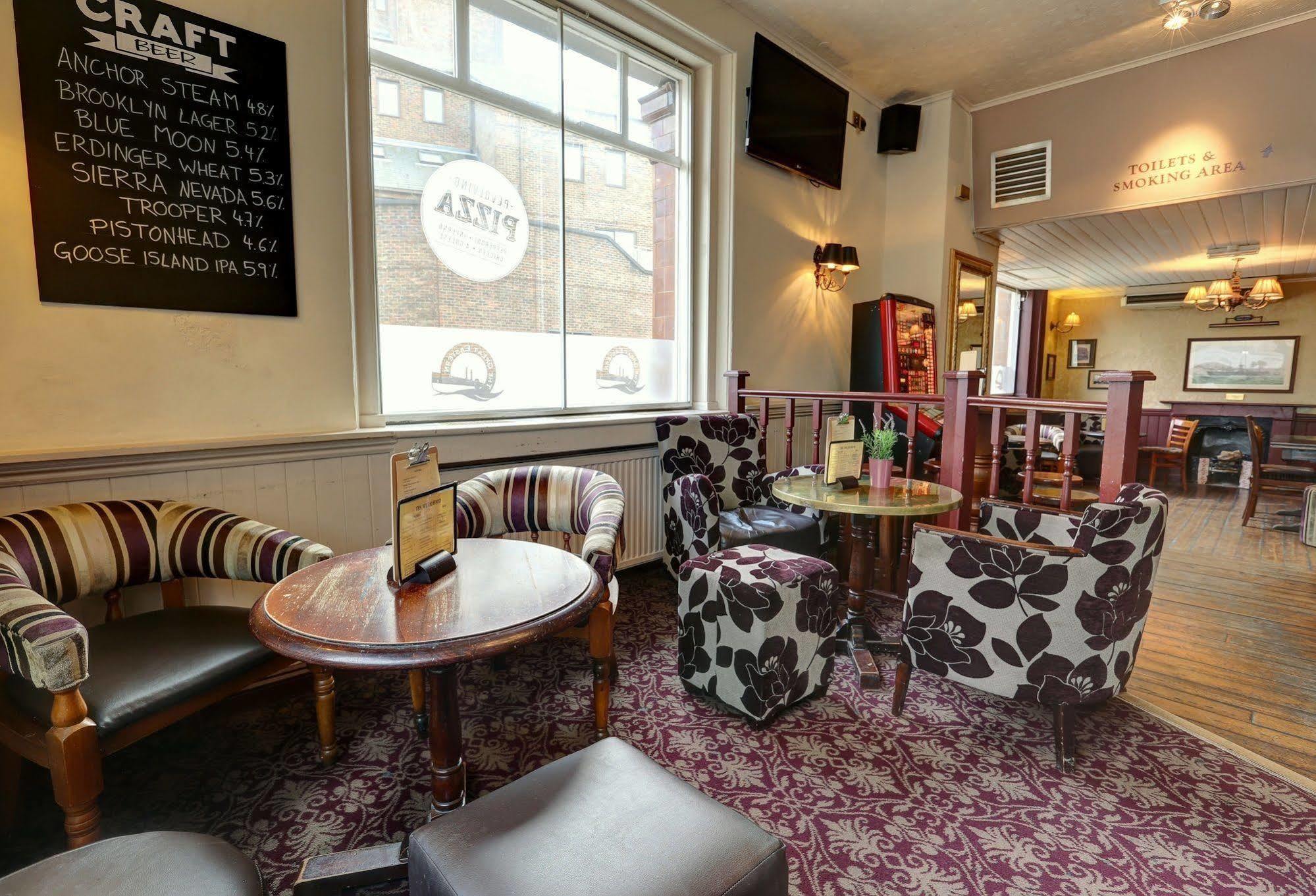 Publove @ The Great Eastern, Docklands Greenwich Kültér fotó