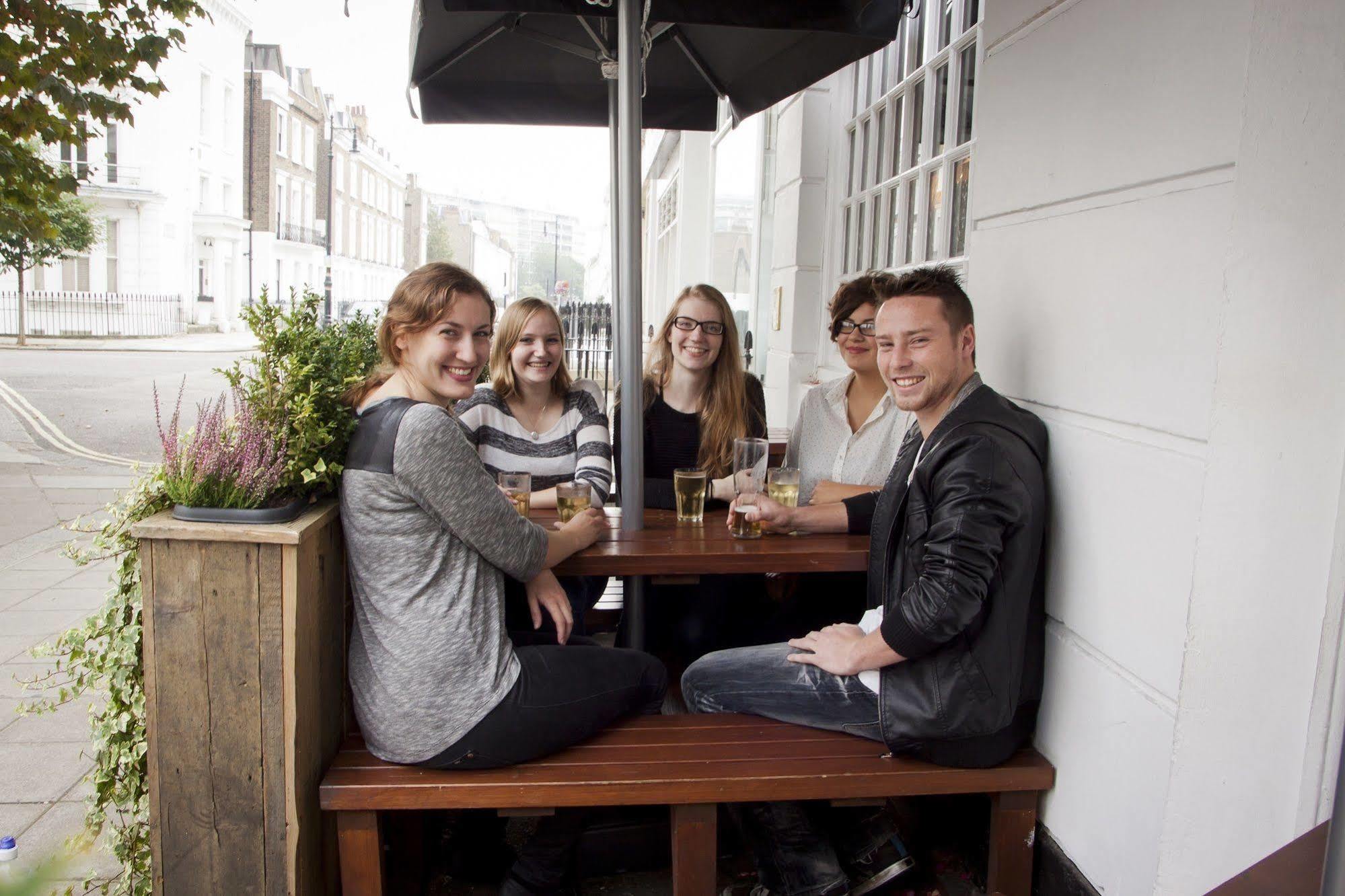 Publove @ The Great Eastern, Docklands Greenwich Kültér fotó
